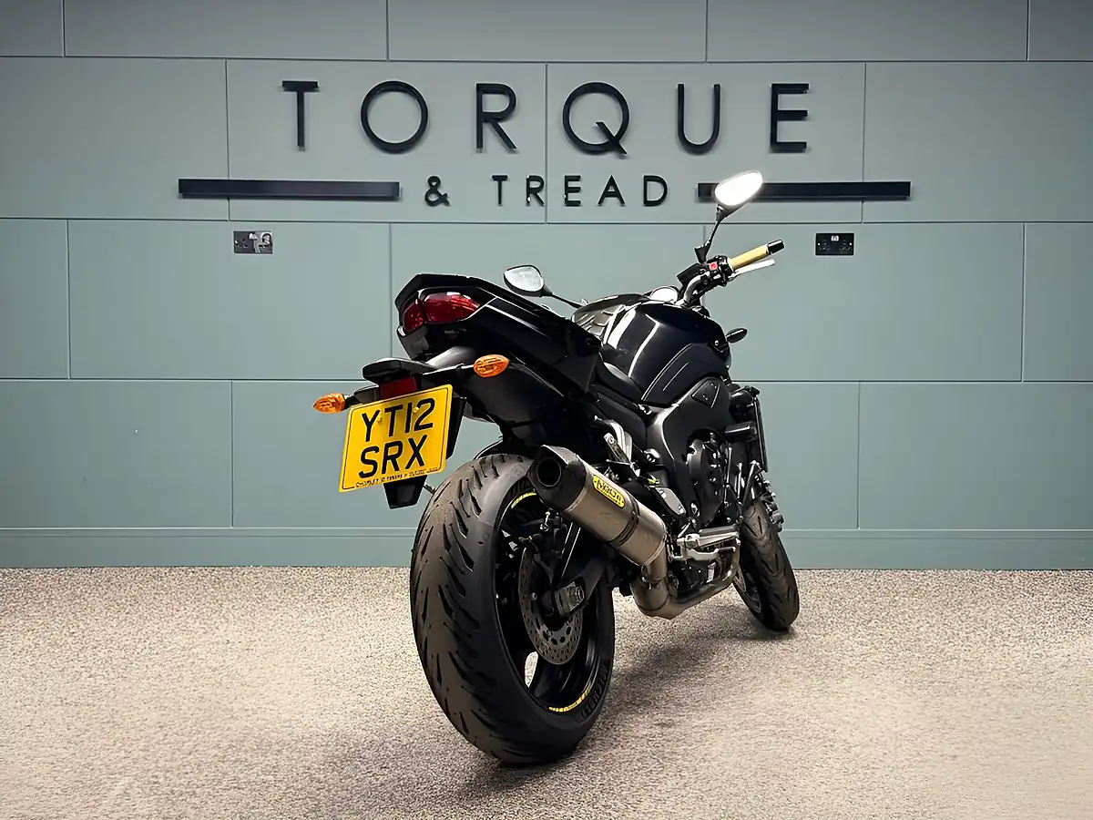 Used 2012 Yamaha Fz8 Black - Interior and Exterior details 4