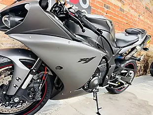 Used 2012 Yamaha R1 Big Bang Grey - Interior and Exterior details 15