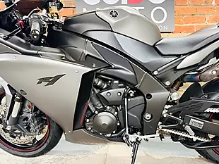 Used 2012 Yamaha R1 Big Bang Grey - Interior and Exterior details 16