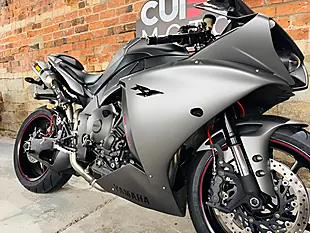 Used 2012 Yamaha R1 Big Bang Grey - Interior and Exterior details 6