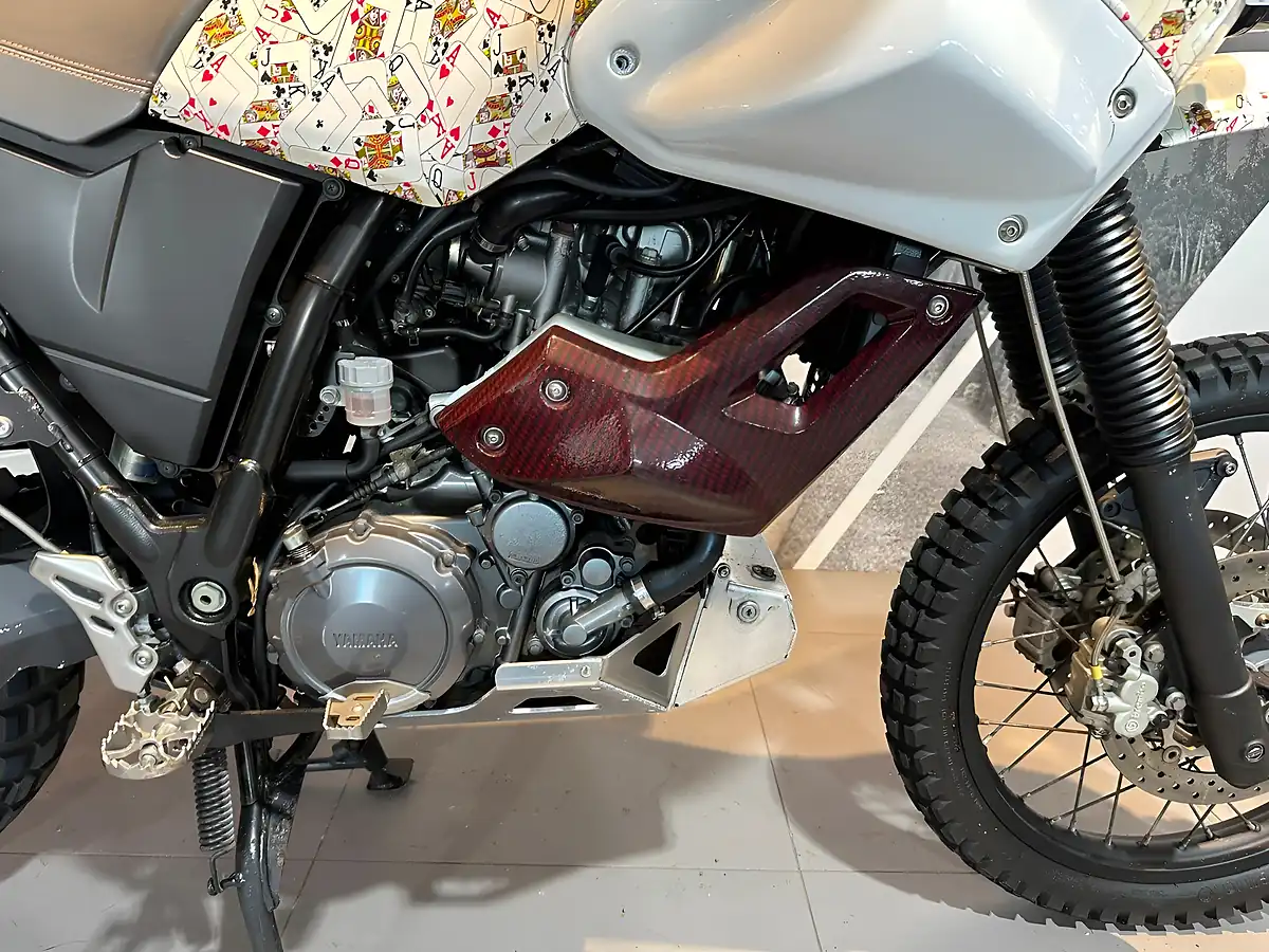 Used 2012 Yamaha XT600 Xt White - Interior and Exterior details 9