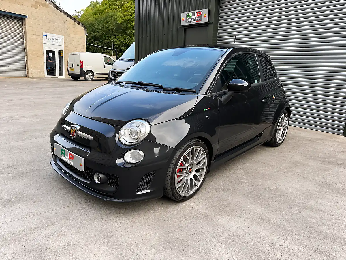 Used 2013 Abarth 595 Turismo Black - Interior and Exterior details 7