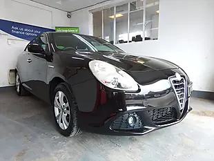 Used 2013 Alfa Romeo Giulietta Lusso Black - Interior and Exterior details 3
