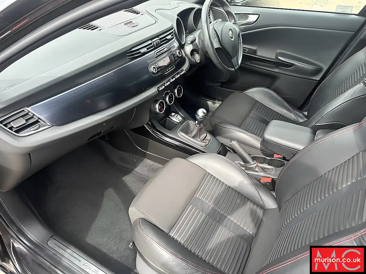 Used 2013 Alfa Romeo Giulietta Veloce Black - Interior and Exterior details 19