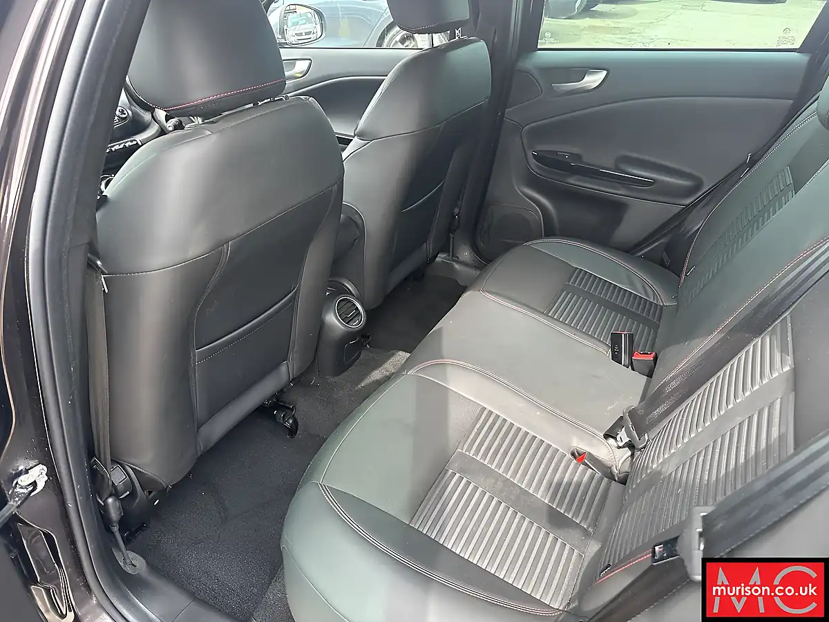 Used 2013 Alfa Romeo Giulietta Veloce Black - Interior and Exterior details 20
