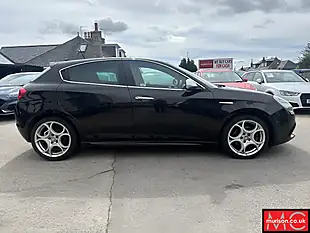 Used 2013 Alfa Romeo Giulietta Veloce Black - Interior and Exterior details 4