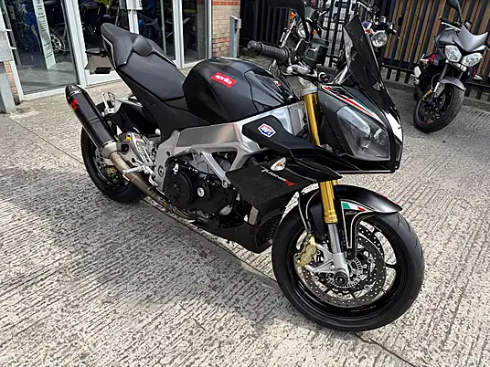 2013 Aprilia Tuono 1000 V4 R APRC