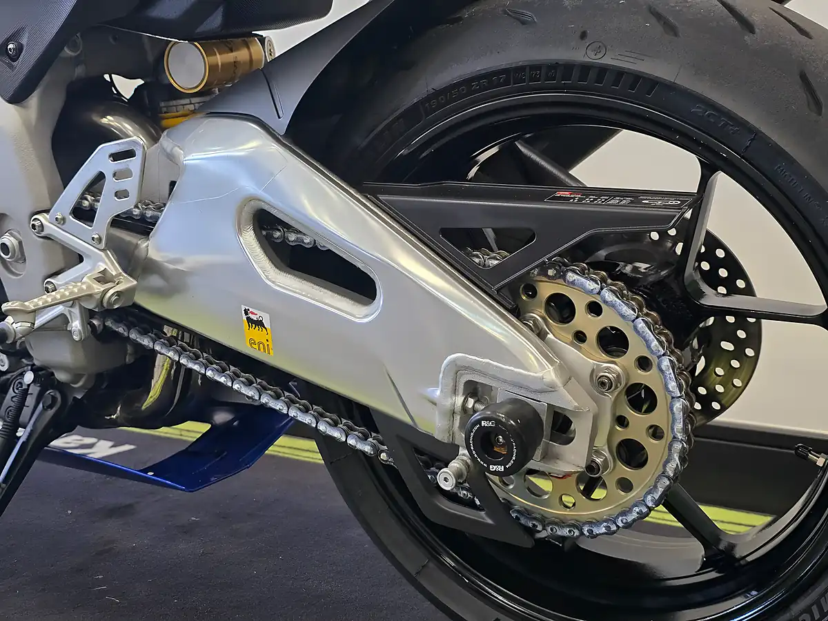 Used 2013 Aprilia Tuono V4 1000 White - Interior and Exterior details 16