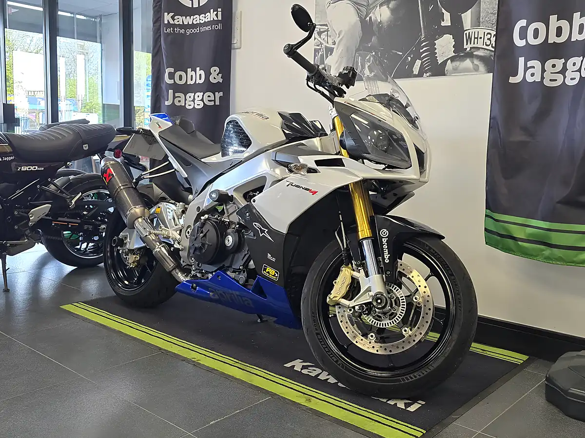 Used 2013 Aprilia Tuono V4 1000 White - Interior and Exterior details 3