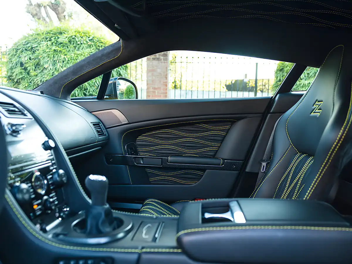 Used 2013 Aston Martin V12 Zagato Sunburst Yellow - Interior and Exterior details 11