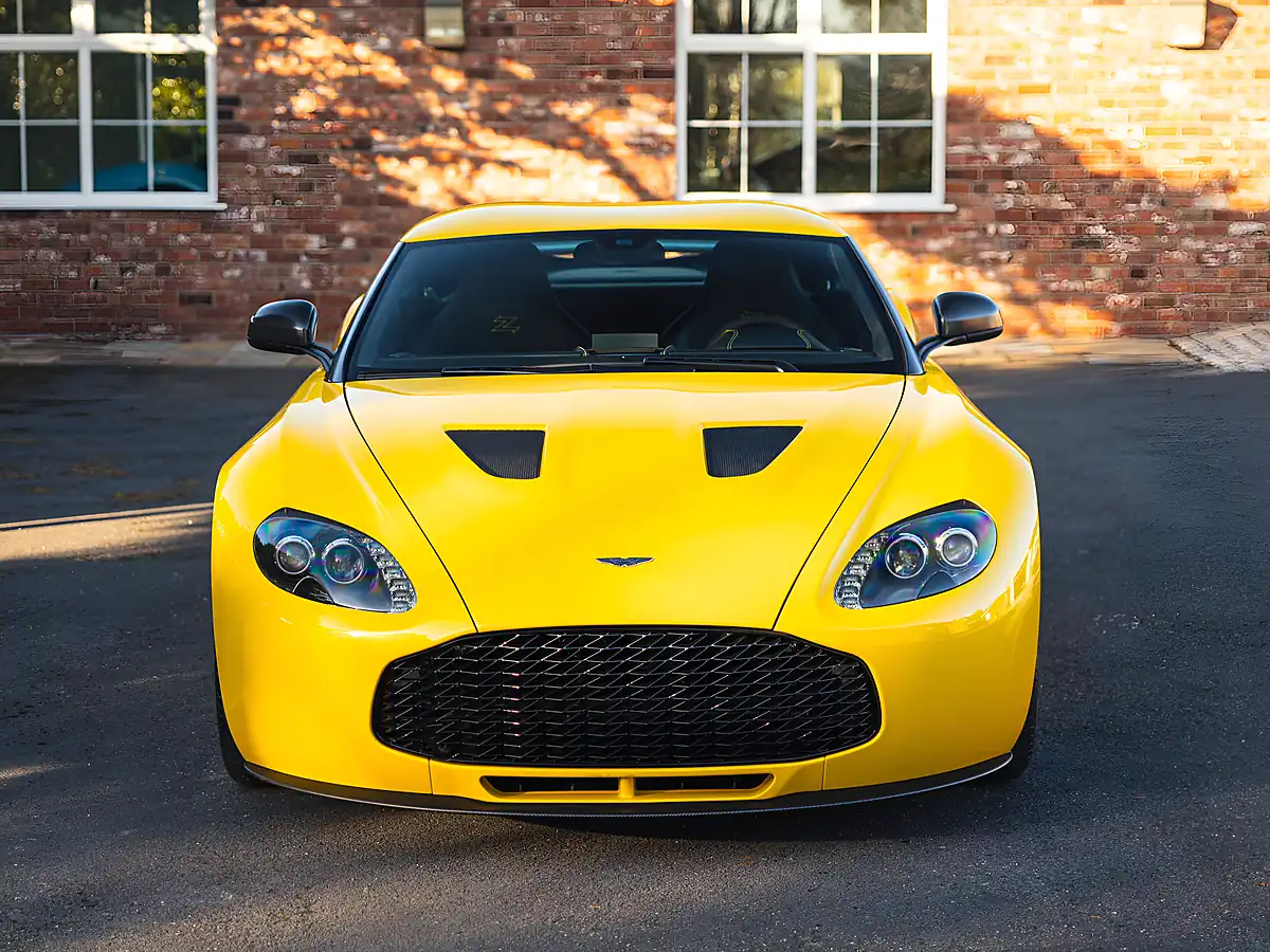 Used 2013 Aston Martin V12 Zagato Sunburst Yellow - Interior and Exterior details 5