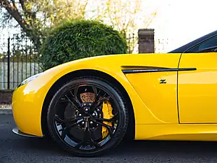 Used 2013 Aston Martin V12 Zagato Sunburst Yellow - Interior and Exterior details 7