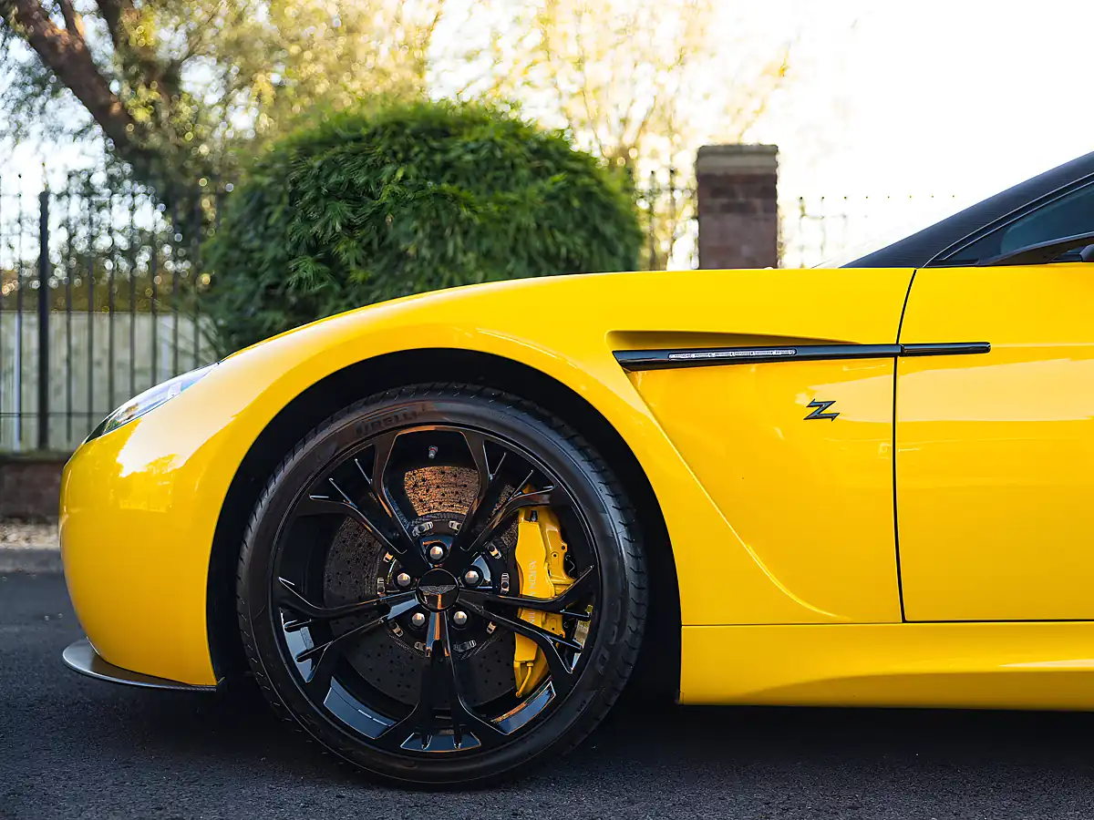 Used 2013 Aston Martin V12 Zagato Sunburst Yellow - Interior and Exterior details 7