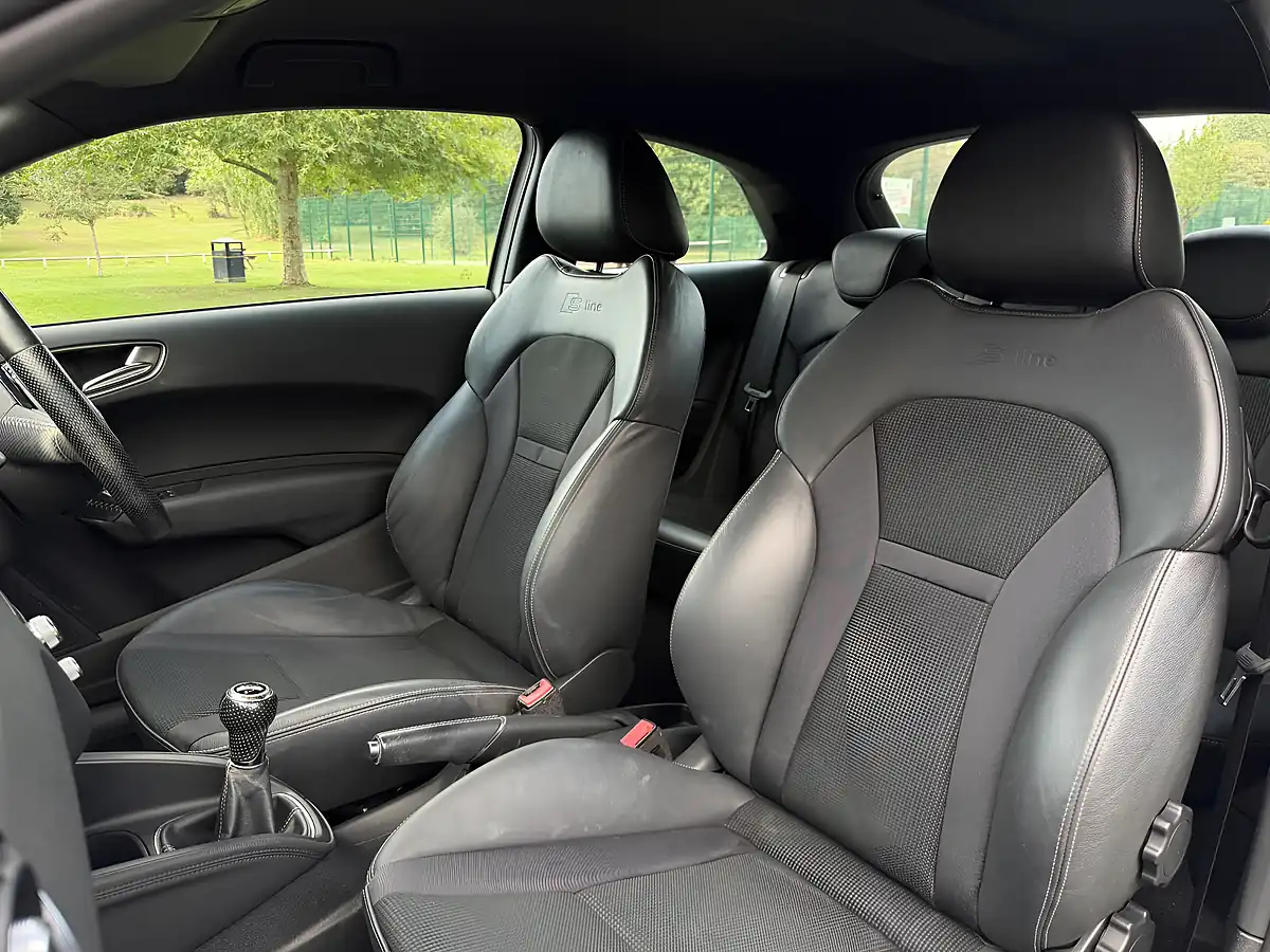 Used 2013 Audi A1 S Line White - Interior and Exterior details 12