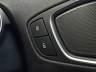Used 2013 Audi A1 S Line White - Interior and Exterior details 19