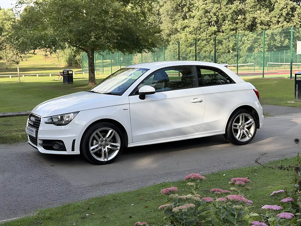 Used 2013 Audi A1 S Line White - Interior and Exterior details 5