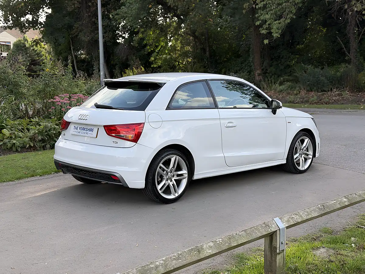 Used 2013 Audi A1 S Line White - Interior and Exterior details 6