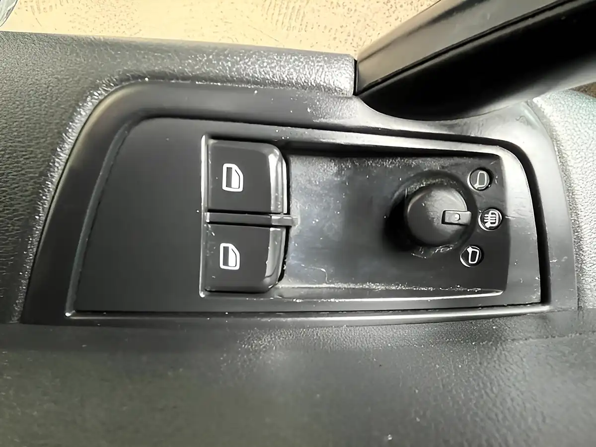 Used 2013 Audi A1 Sport Black - Interior and Exterior details 19