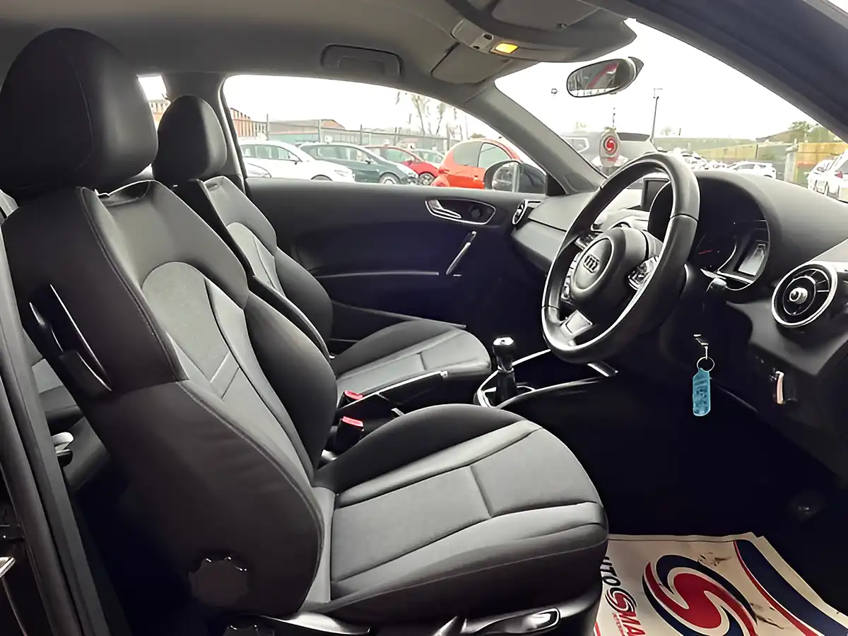 Used 2013 Audi A1 Sport Black - Interior and Exterior details 5
