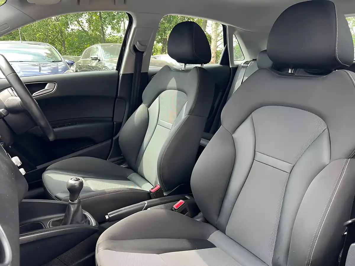 Used 2013 Audi A1 Sport Black - Interior and Exterior details 13