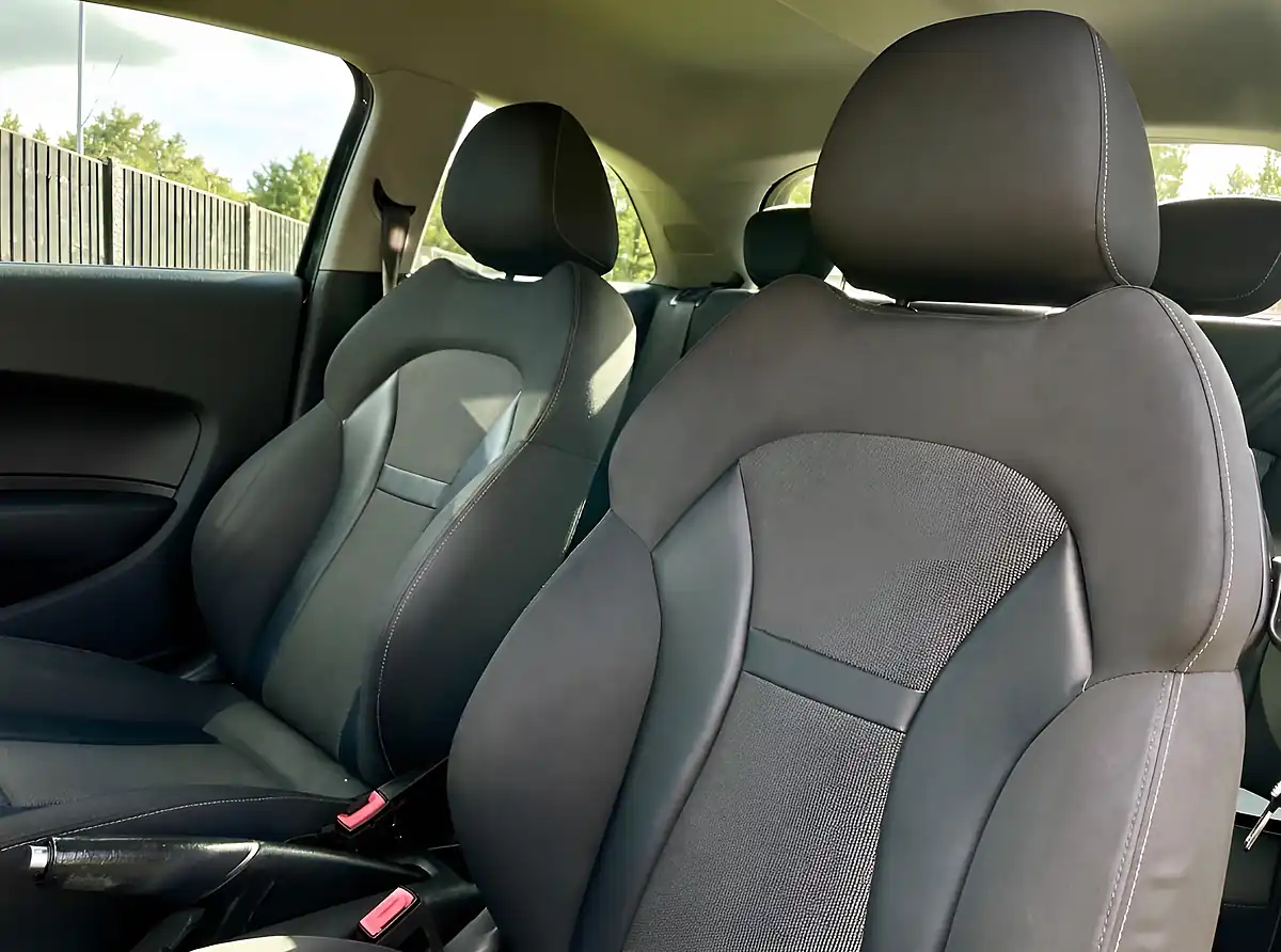 Used 2013 Audi A1 Sport Brilliant Black - Interior and Exterior details 17