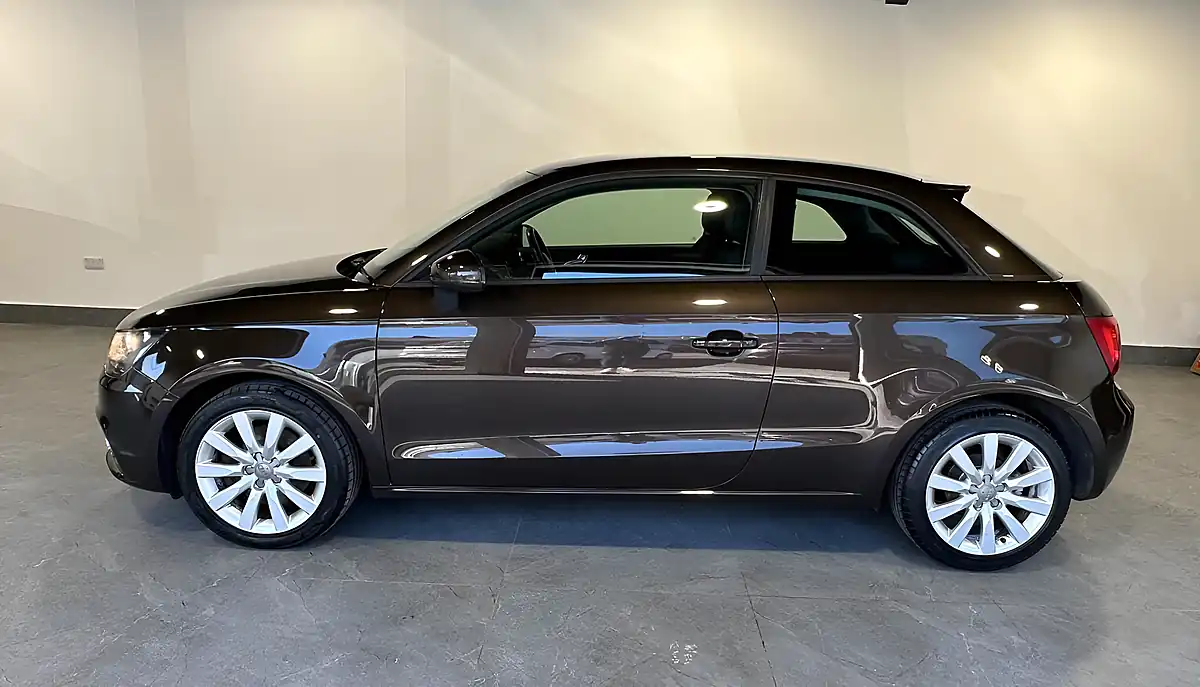 Used 2013 Audi A1 Sport Brown - Interior and Exterior details 6