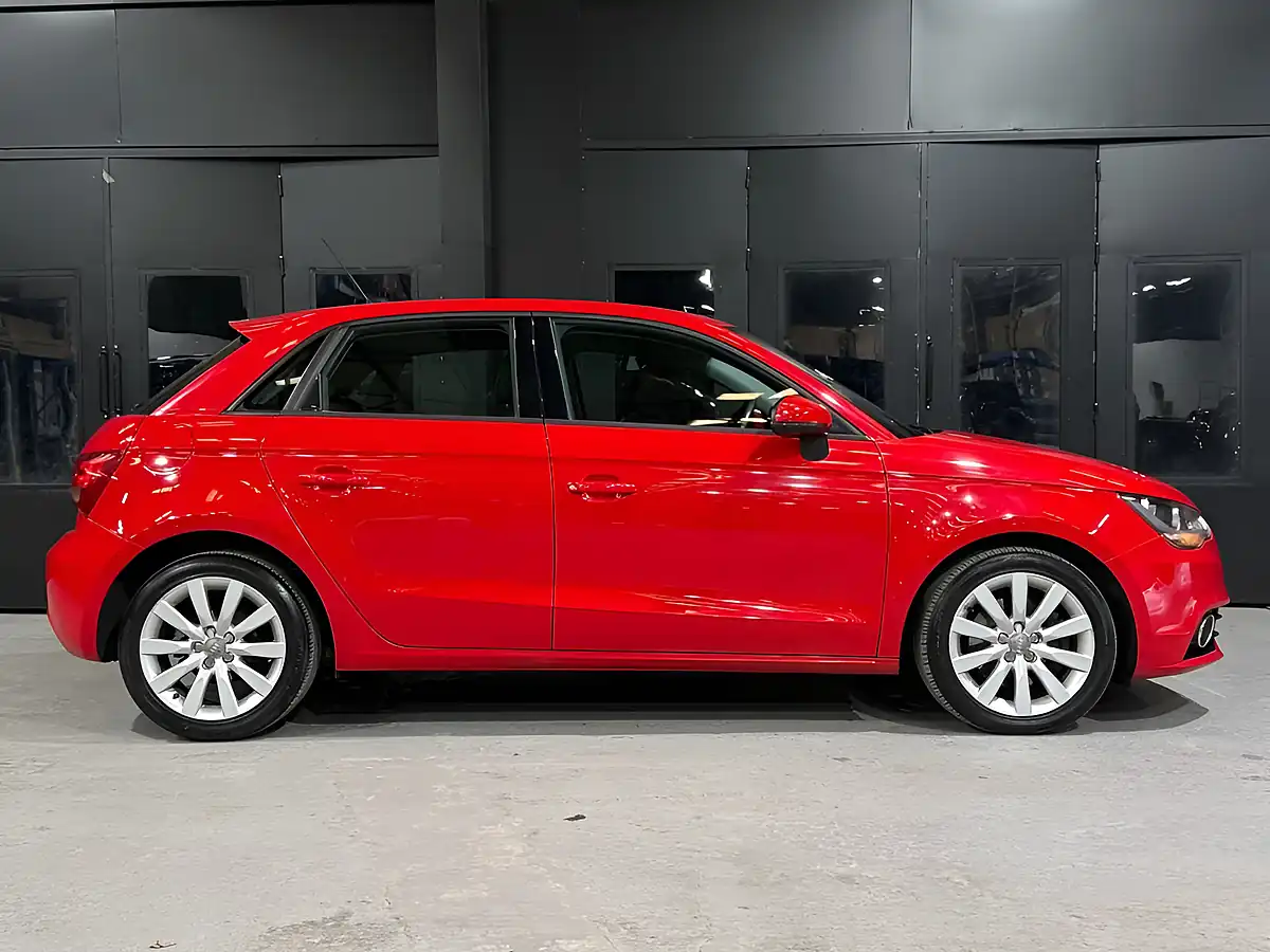 Used 2013 Audi A1 Sport Sportback Red - Interior and Exterior details 4