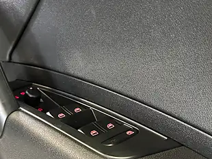 Used 2013 Audi A1 Sport Sportback White - Interior and Exterior details 11
