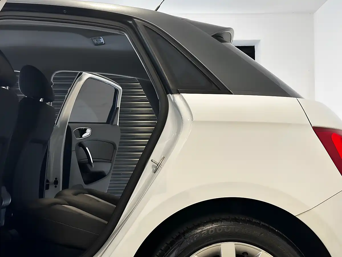 Used 2013 Audi A1 Sport Sportback White - Interior and Exterior details 17
