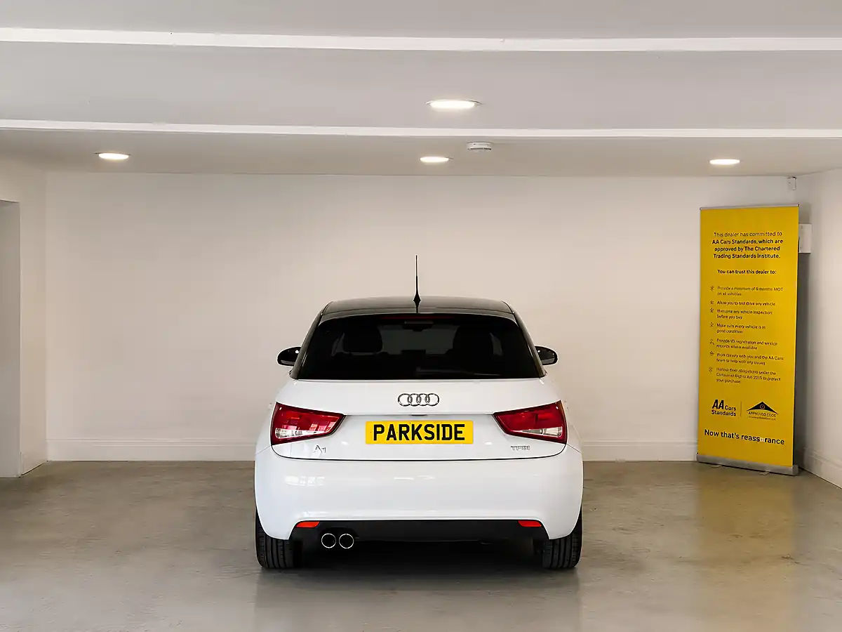 Used 2013 Audi A1 Sport Sportback White - Interior and Exterior details 6
