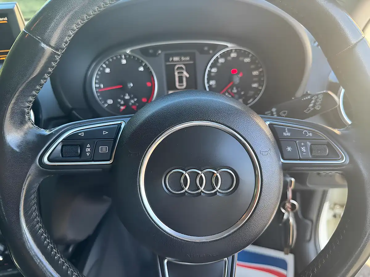 Used 2013 Audi A1 Sport Sportback White - Interior and Exterior details 15