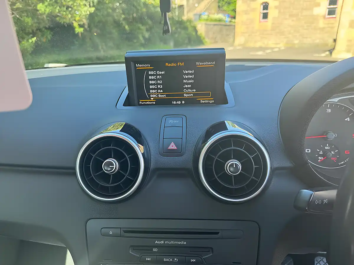 Used 2013 Audi A1 Sport Sportback White - Interior and Exterior details 16