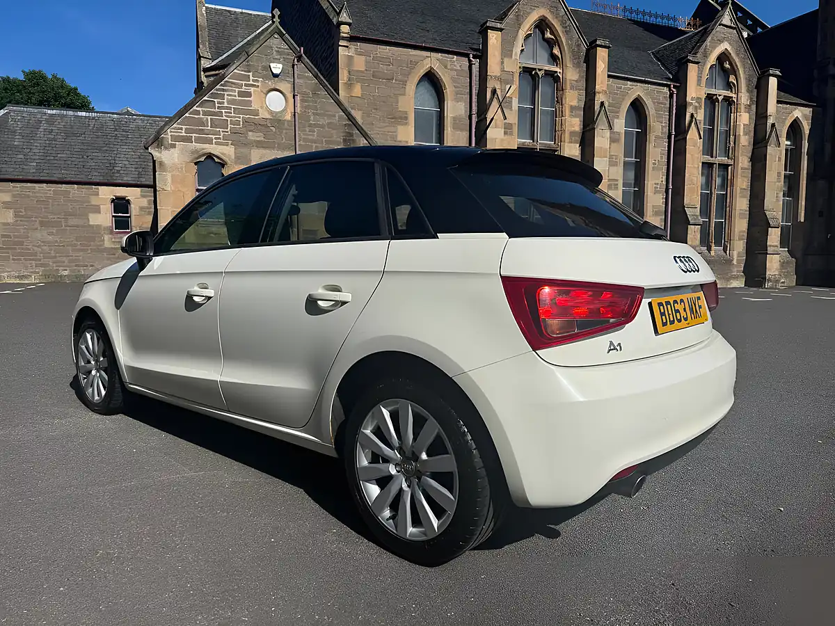 Used 2013 Audi A1 Sport Sportback White - Interior and Exterior details 4