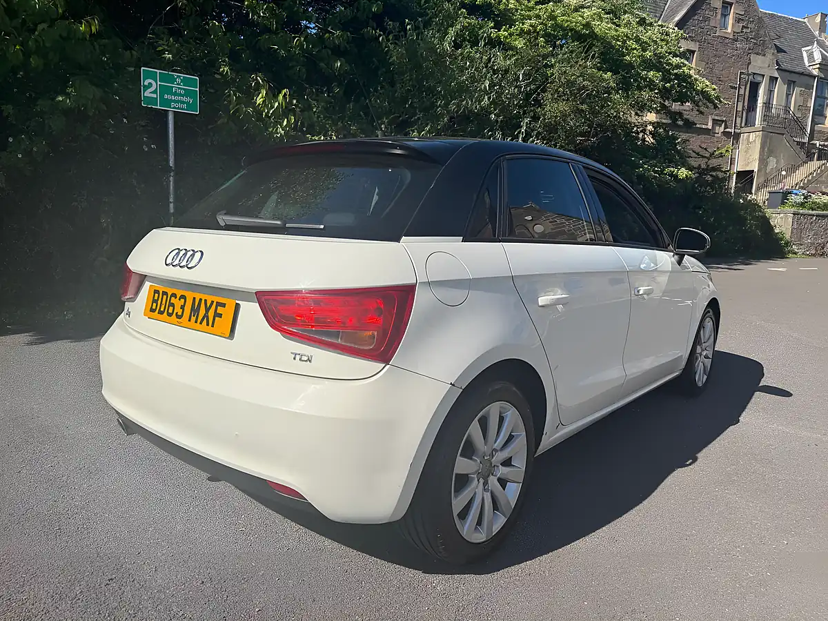 Used 2013 Audi A1 Sport Sportback White - Interior and Exterior details 5
