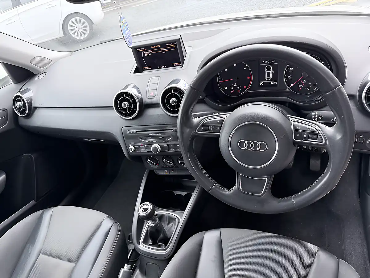 Used 2013 Audi A1 Sport White - Interior and Exterior details 14