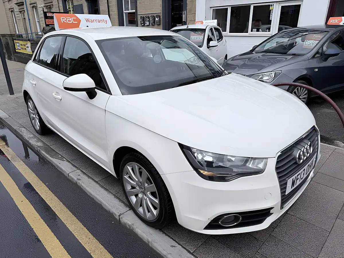 Used 2013 Audi A1 Sport White - Interior and Exterior details 4