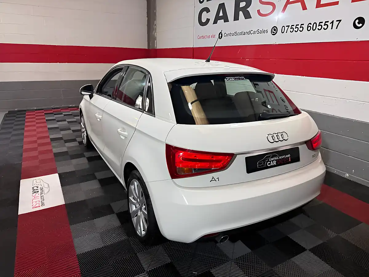 Used 2013 Audi A1 Sport White - Interior and Exterior details 3