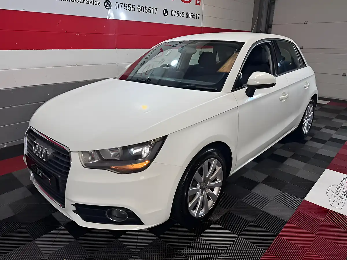 Used 2013 Audi A1 Sport White - Interior and Exterior details 6