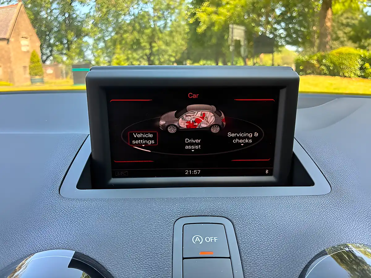 Used 2013 Audi A1 Sport White - Interior and Exterior details 13