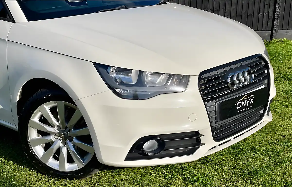 Used 2013 Audi A1 Sport White - Interior and Exterior details 3