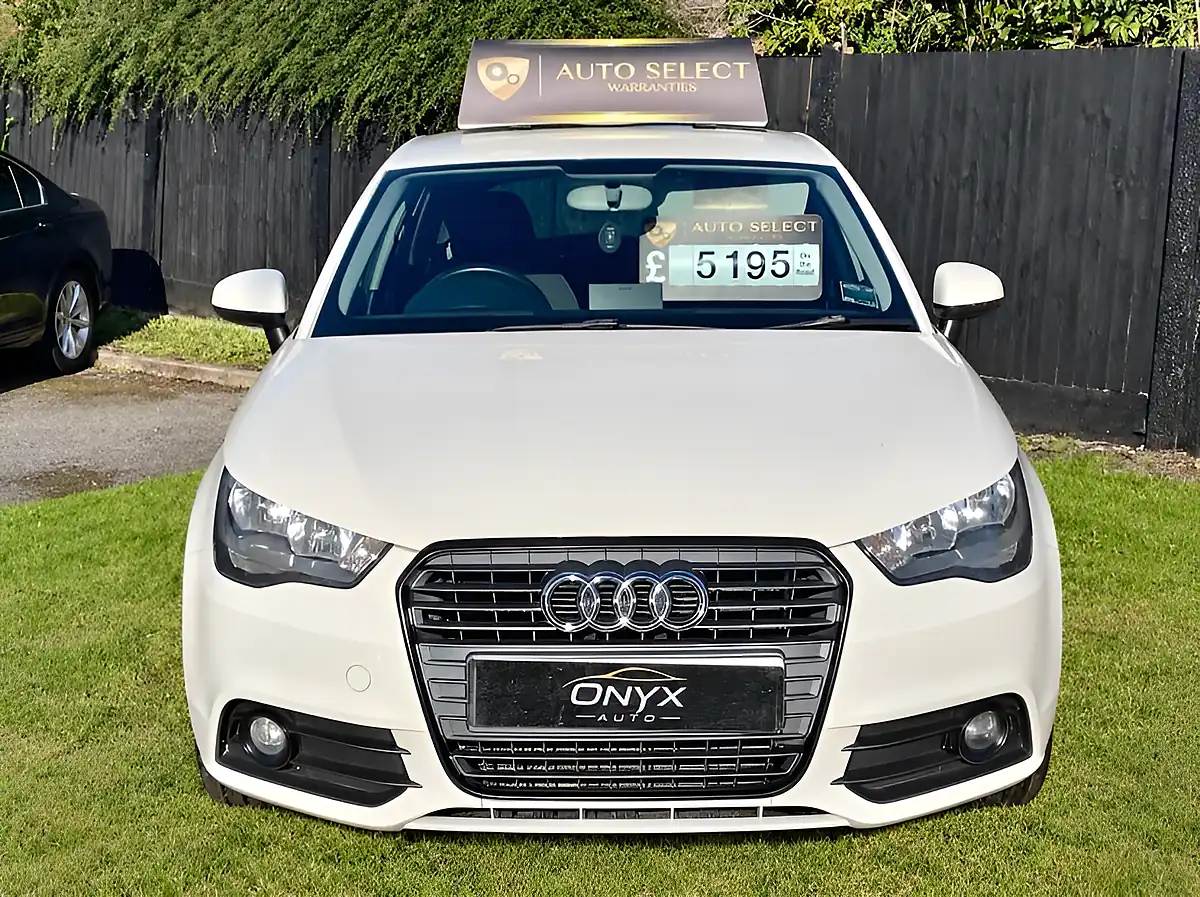 Used 2013 Audi A1 Sport White - Interior and Exterior details 4