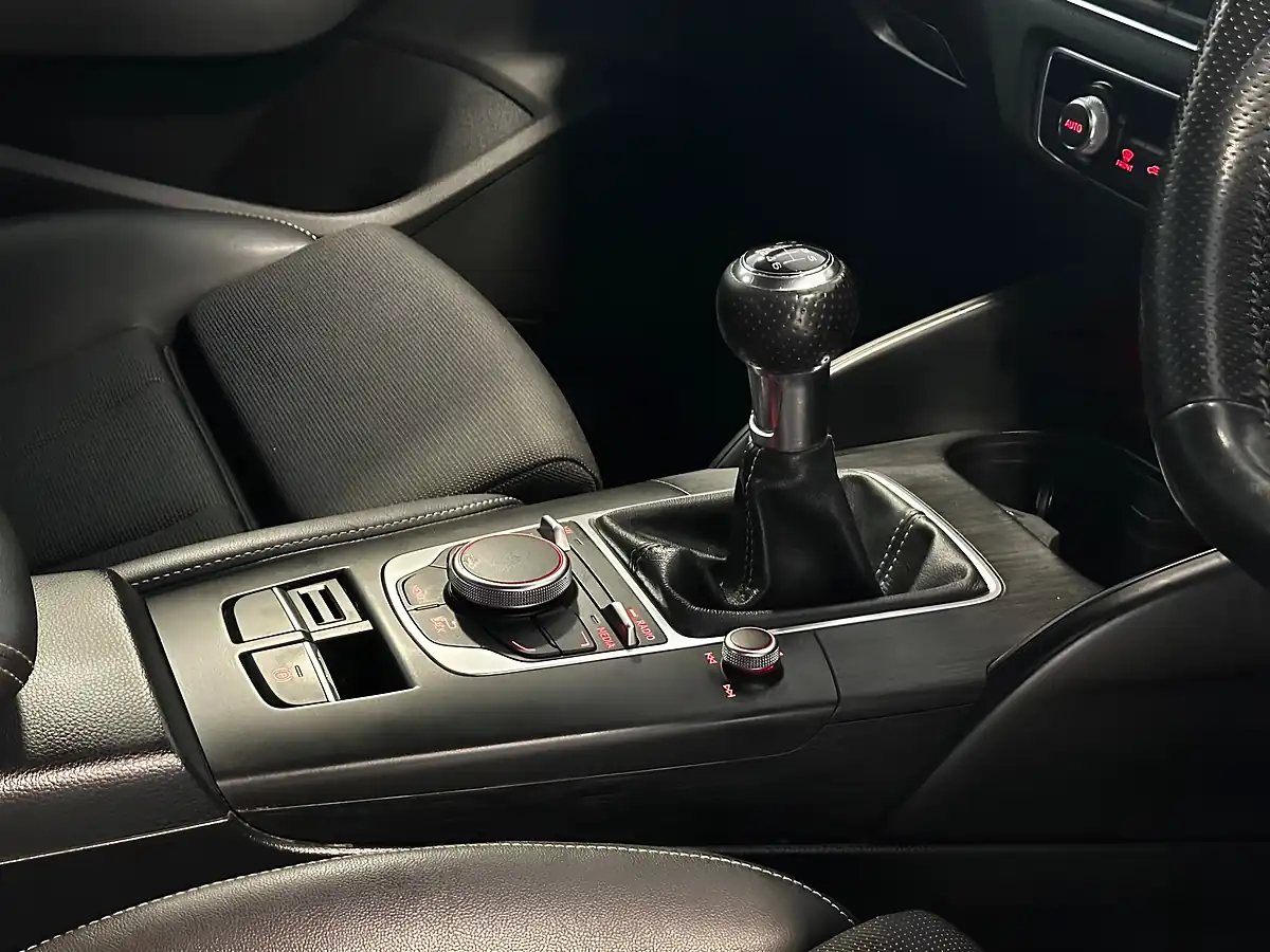 Used 2013 Audi A3 S Line Black - Interior and Exterior details 16