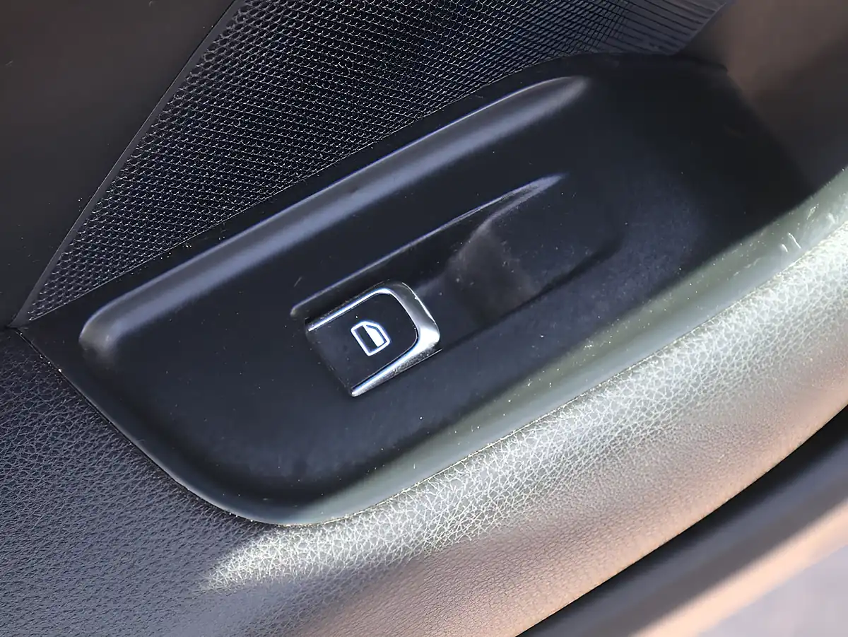 Used 2013 Audi A3 S Line Black - Interior and Exterior details 15