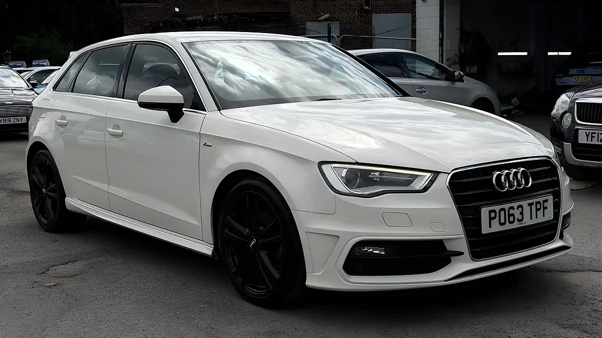Used 2013 Audi A3 S Line Sportback White - Front View