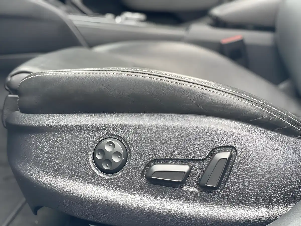 Used 2013 Audi A3 S Line Sportback White - Interior and Exterior details 9