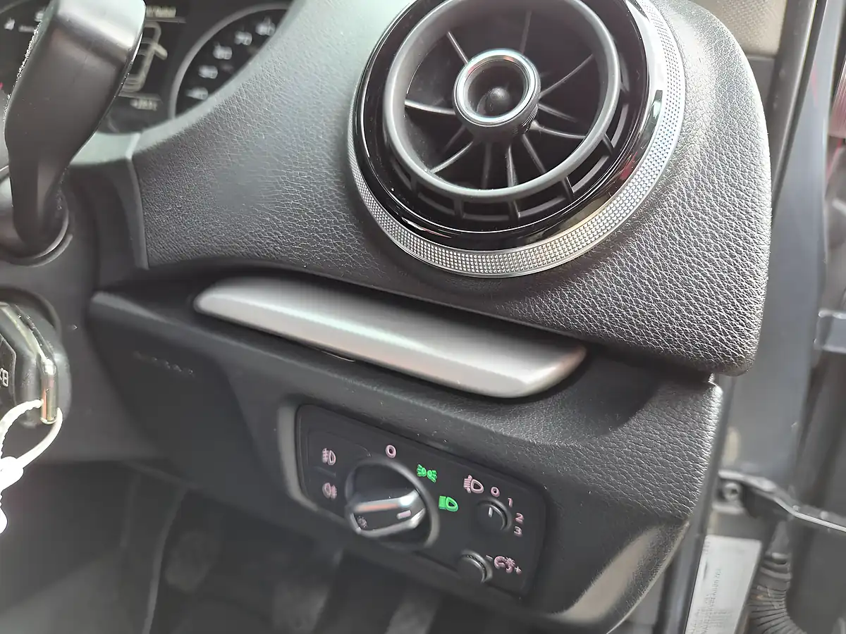 Used 2013 Audi A3 Se Grey - Interior and Exterior details 15