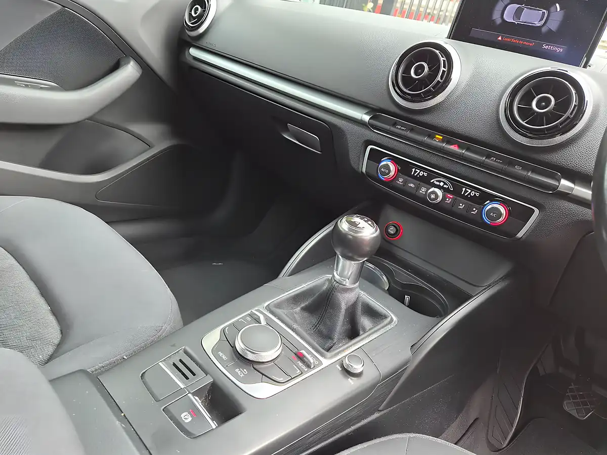Used 2013 Audi A3 Se Grey - Interior and Exterior details 9