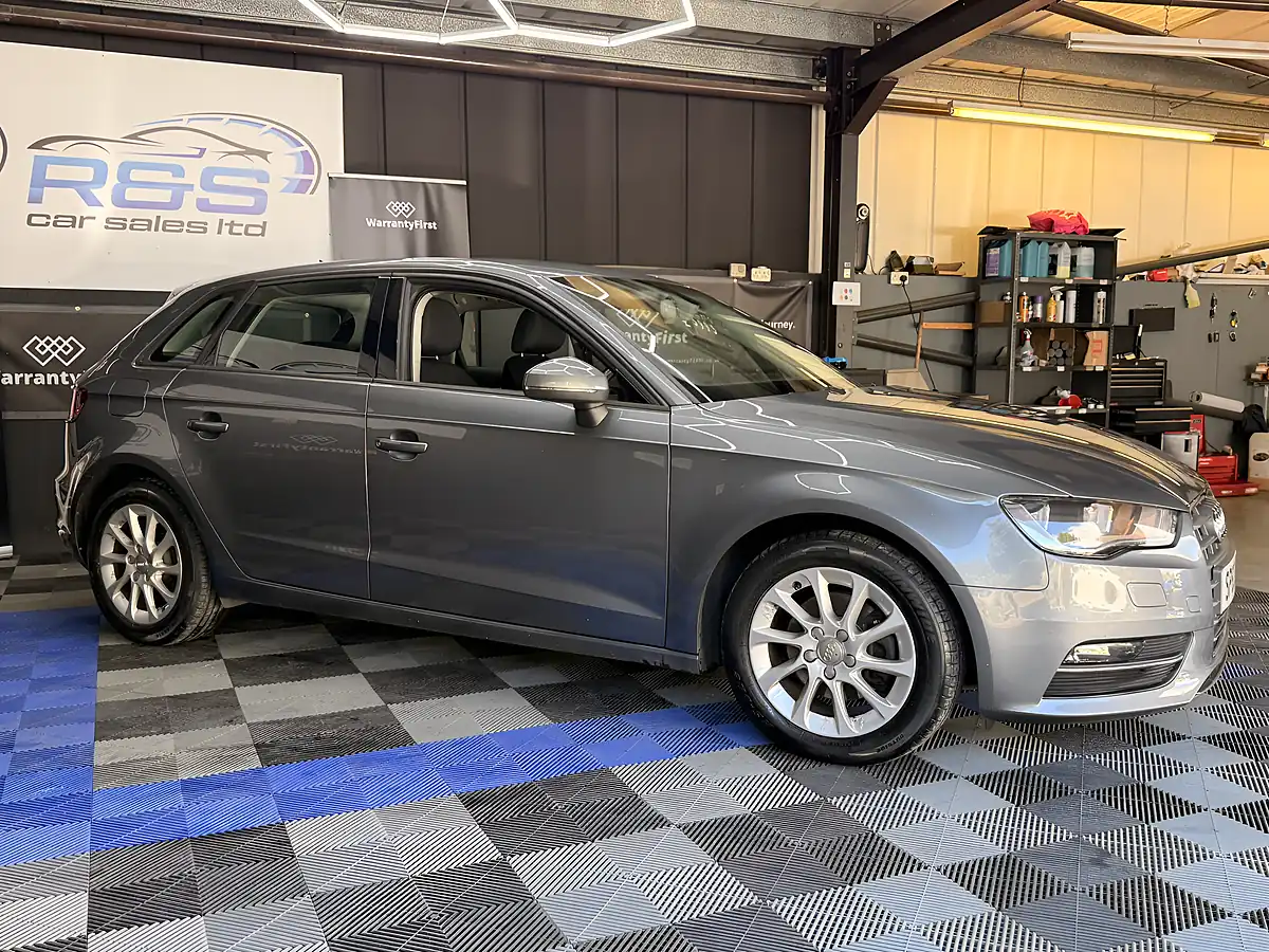 Used 2013 Audi A3 Se Grey - Interior and Exterior details 10