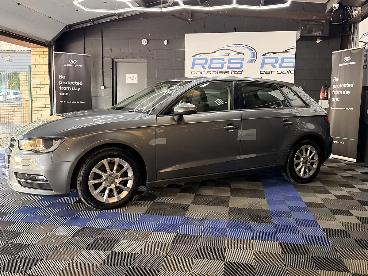 Used 2013 Audi A3 Se Grey - Interior and Exterior details 7
