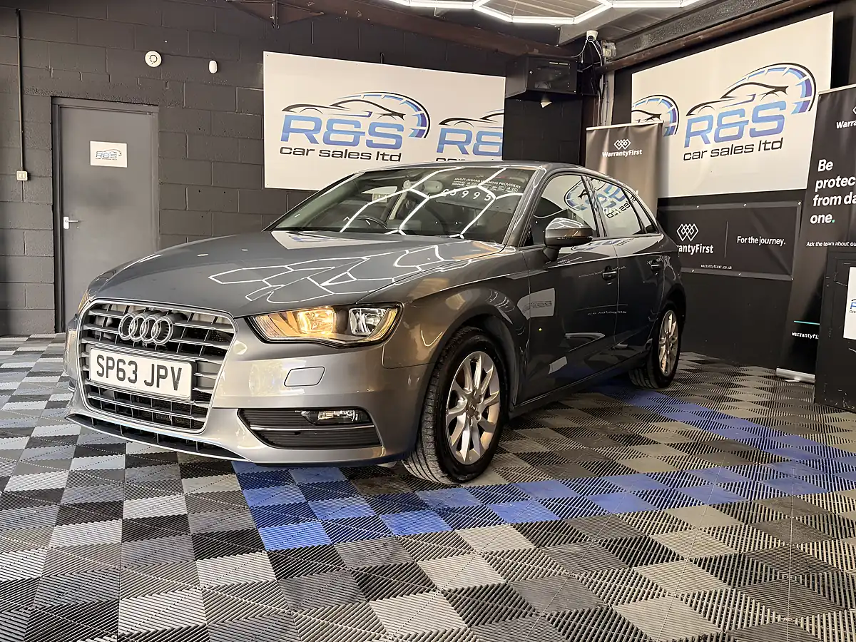 Used 2013 Audi A3 Se Grey - Interior and Exterior details 8